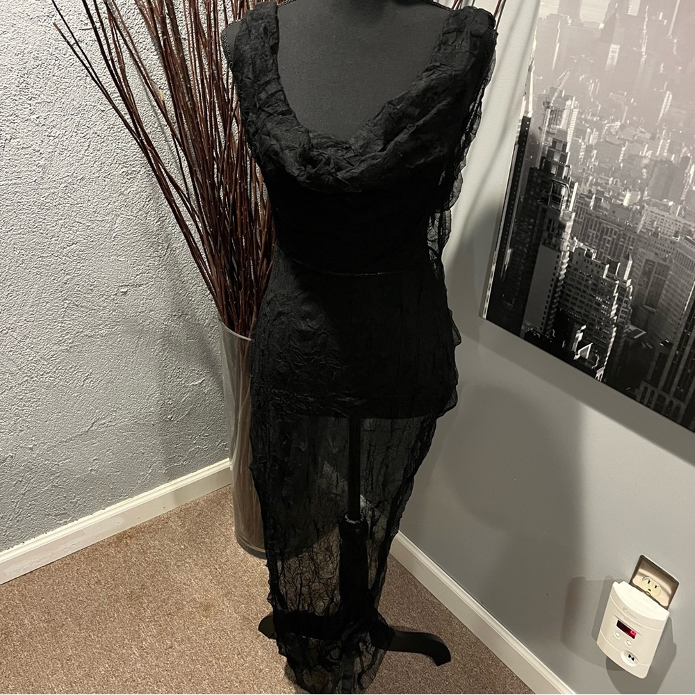 ๐NWT PRETTY LITTLE THINGS COWL NECK MESH MAXI BEACH DRESS SIZE 8๐ - Picture 2 of 7